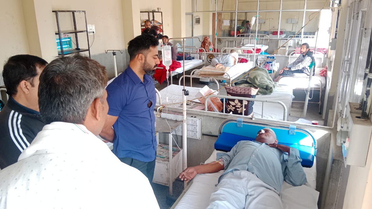 उपायुक्त ने जाना मैड़ी हादसे के घायलों का कुशलक्षेम